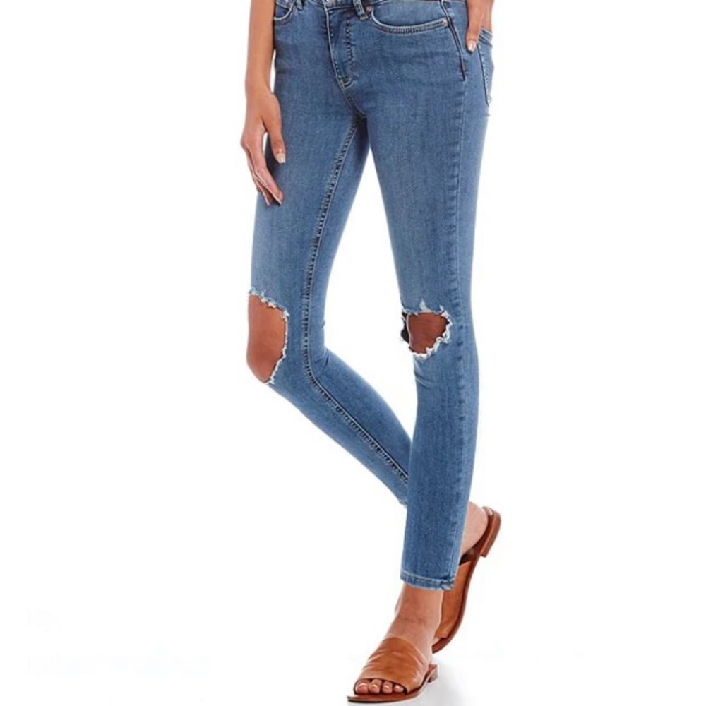 Free People busted skinny jeans size 25